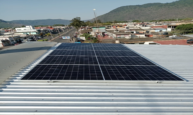 Sistema fotovoltaico comercial en Veracruz